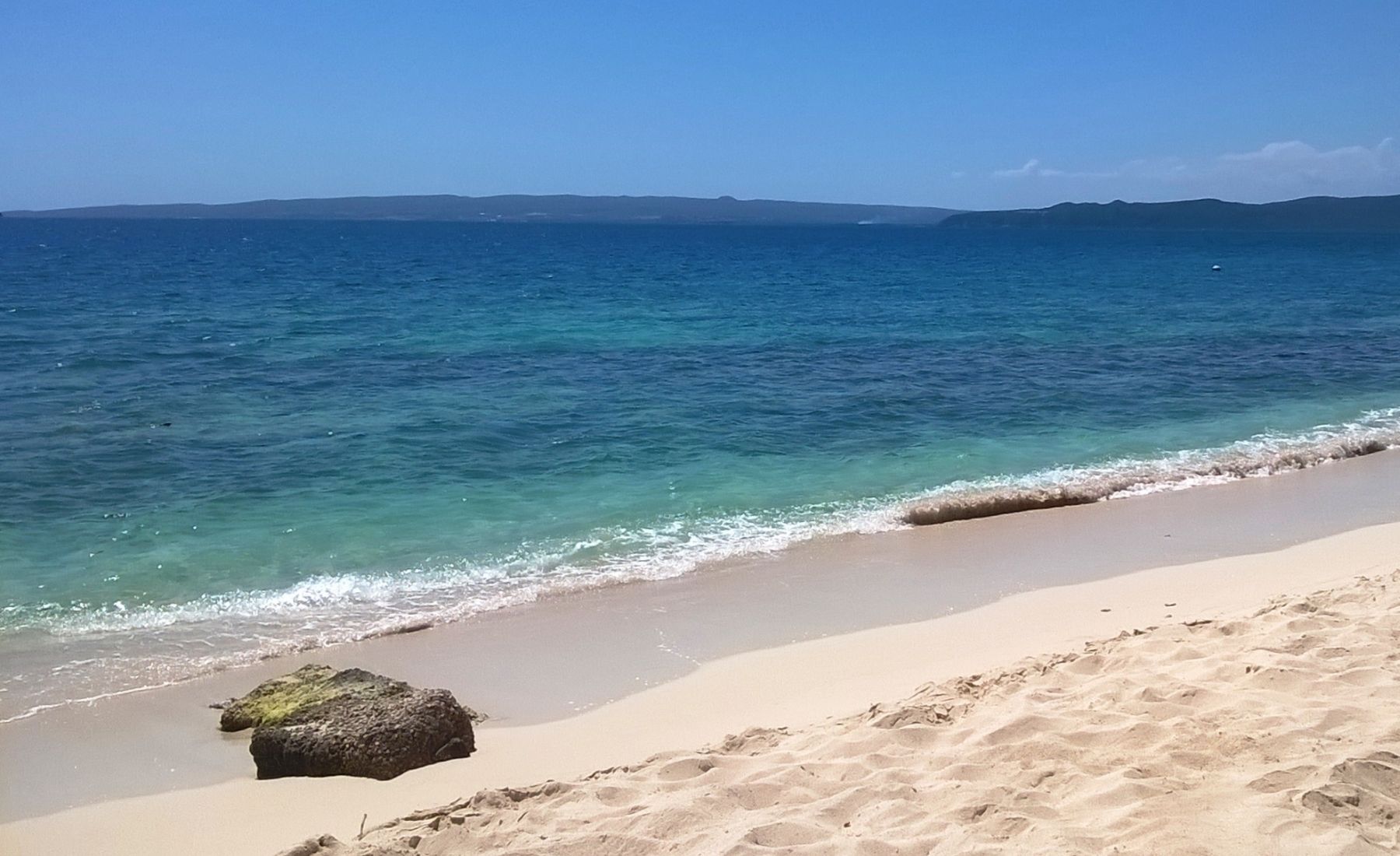 Lime Cay Beach view